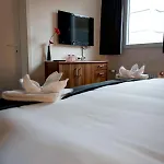 Отель Tiefenhagen Sauerland 2*