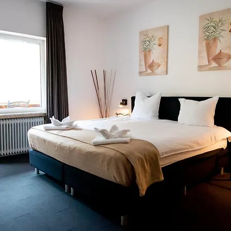 Hotel Tiefenhagen Sauerland 2*