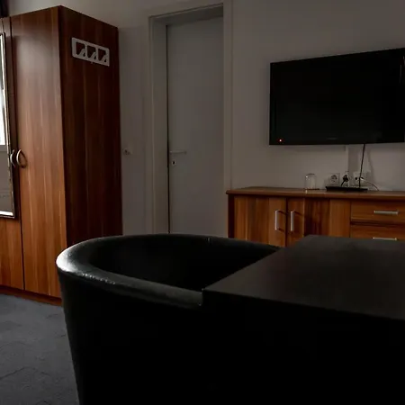 Hotel Tiefenhagen Sauerland 2*