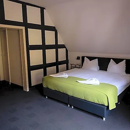 Tiefenhagen Sauerland 2*