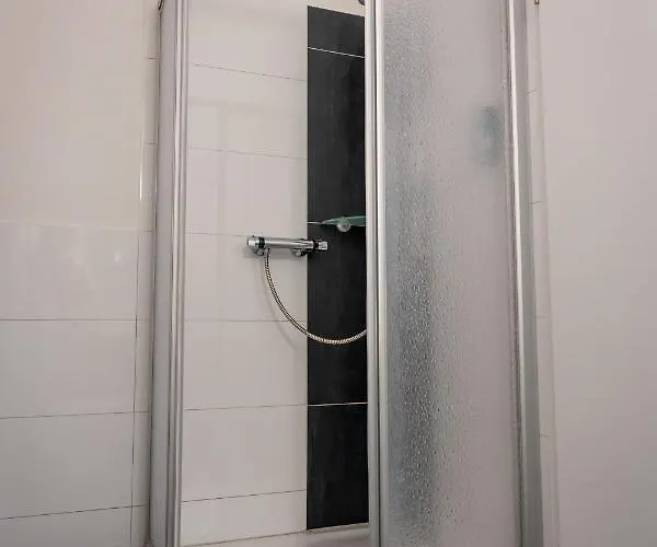 Tiefenhagen Sauerland 2* 伦讷施塔特