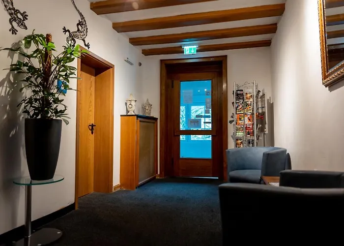 Tiefenhagen Sauerland 酒店 伦讷施塔特