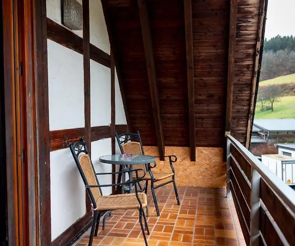 Tiefenhagen Sauerland 酒店 伦讷施塔特