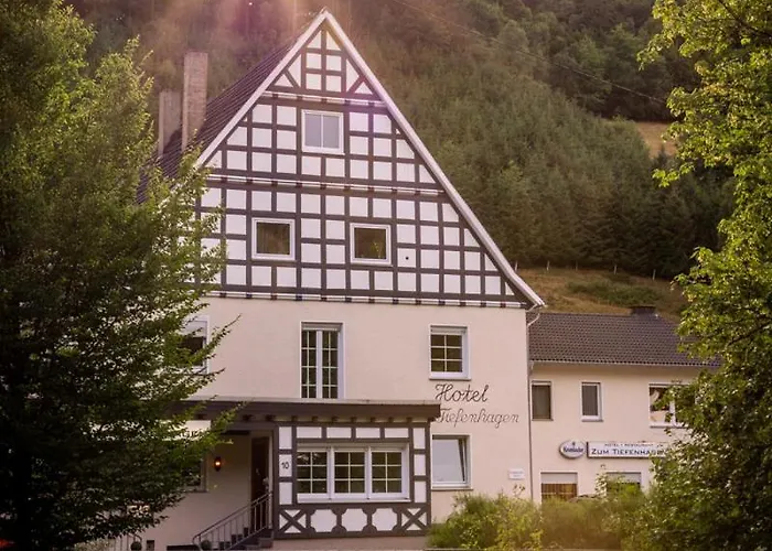 Tiefenhagen Sauerland 2*